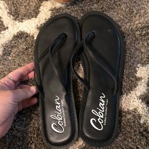 Cobian flip flops